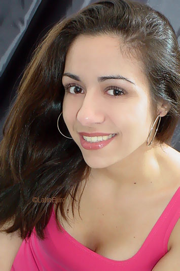 Date this exotic Brazil girl Danielle from JOINVILLE B6094