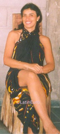 Date this sultry Brazil girl Benedita from IGARATA B6133