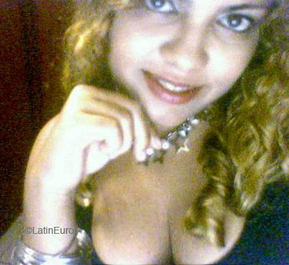 Date this sensual Brazil girl Milena from  B6185