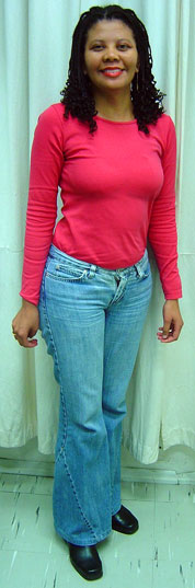 Date this hard body Brazil girl Angela from PORTO ALEGRE B6186