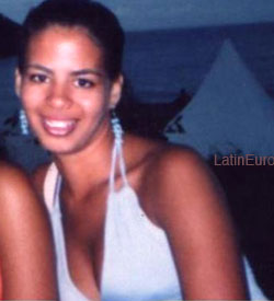 Date this passionate Brazil girl Giselle from RIO DE JANEIRO B6194