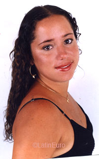 Date this beautiful Brazil girl Rafaella from PAULISTA B6200