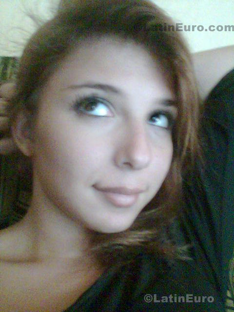 Date this fun Brazil girl Jeniffer from Rio de Janeiro B629