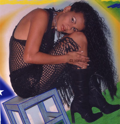 Date this happy Brazil girl Edineide from PETROLINA B6310