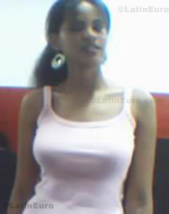 Date this sensual Brazil girl Ana from Sao Paulo B636