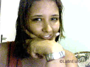 Date this young Brazil girl Evellyn from ITABUNA B6435