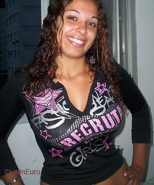 Date this fun Brazil girl Camila from SANTOS B6473