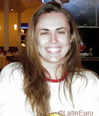 Date this athletic Brazil girl Renata from AMERICANA B6609