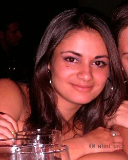 Date this gorgeous Brazil girl Danielly from ANAPOLIS B6677