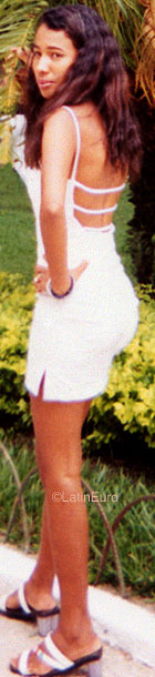 Date this pretty Brazil girl Laudiceia from JARDIM B6736