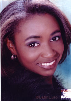 Date this charming Brazil girl Eduarda from ITU B6802
