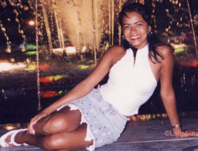 Date this funny Brazil girl Joelma from ARACAJU B6962
