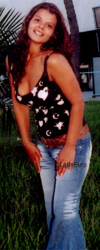 Date this funny Brazil girl Veronica from CARPINA B7022