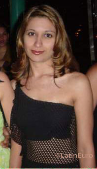 Date this voluptuous Brazil girl Evelyn from SAO CARLOS B7118