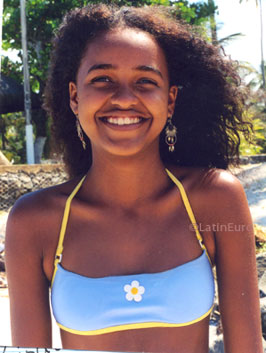 Date this funny Brazil girl Priscilla from ILHEUS B7133