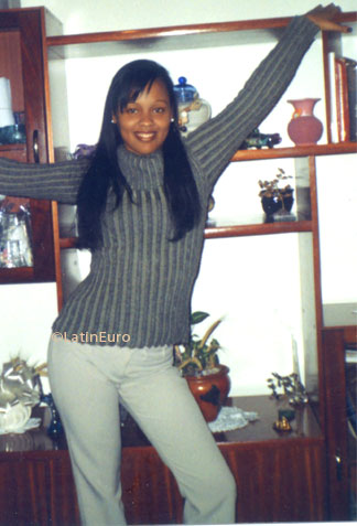 Date this good-looking Brazil girl Andreia from GUARULHOS B7142