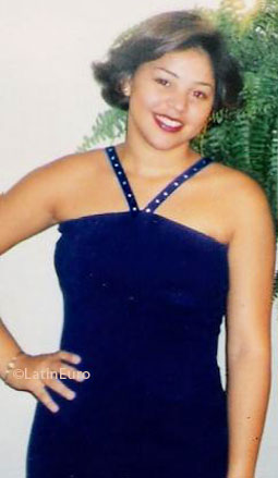 Date this attractive Brazil girl Rosilene from MESQUITA B7194