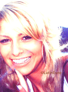 Date this beautiful Brazil girl Isabella from BELO HORIZONTE B7203