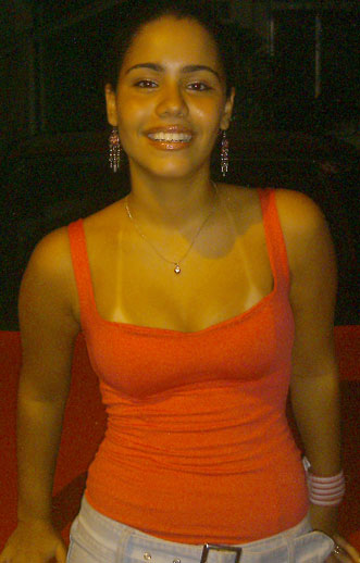 Date this tall Brazil girl Carla from RIO DE JANEIRO B7260