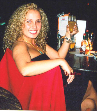 Date this beautiful Brazil girl Demilse from RIO DE JANEIRO B7339