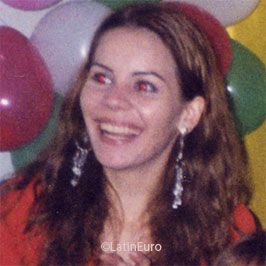 Date this sensual Brazil girl Concelida from RIO VERDE B7388