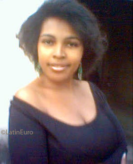 Date this happy Brazil girl Rita from SAO PAULO B7417