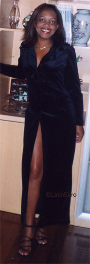 Date this happy Brazil girl Neide from CAMPINAS B7441