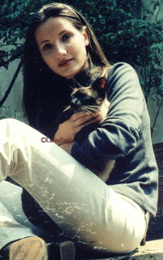 Date this exotic Brazil girl Geruza from JARDIM B7506