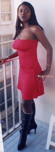 Date this funny Brazil girl Grazielly from MACAE B7530