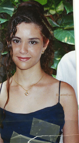Date this gorgeous Brazil girl Fabiana from RECIFE B7532