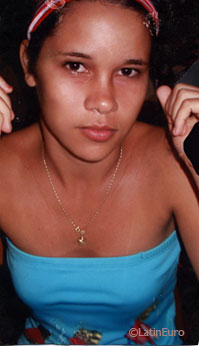 Date this good-looking Brazil girl Rosilene from ANANINDEUA B7567