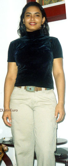 Date this hard body Brazil girl Rosemeire from RIO DE JANEIRO B7646