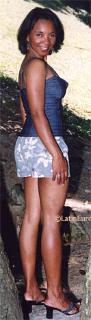 Date this charming Brazil girl Idalice from RIO DE JANEIRO B7649