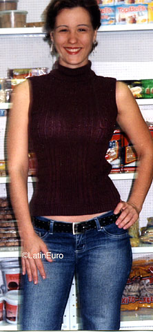 Date this gorgeous Brazil girl Leticia from JUNDIAI B7666