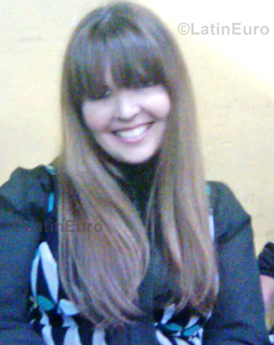 Date this nice looking Brazil girl Luciana- from Sao Paulo B772