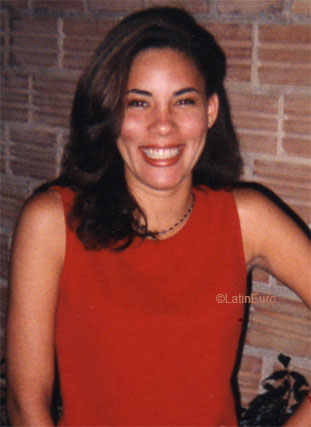 Date this pretty Brazil girl Adriana from MACEIO B7808