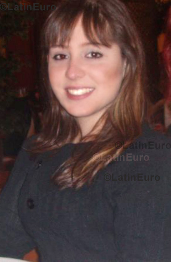 Date this stunning Brazil girl Carolina from Sao Paulo B786