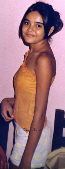 Date this sensual Brazil girl Fabricia from JARDIM DE PIRANHAS B7893
