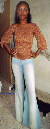 Date this sultry Brazil girl Gladys from SAO PAULO B7933