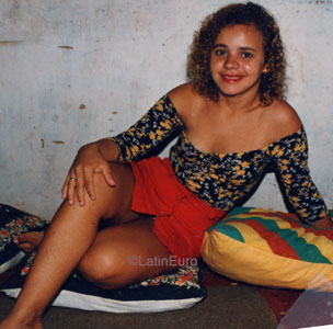 Date this hot Brazil girl Diana from PRESIDENTE DUTRA B7994