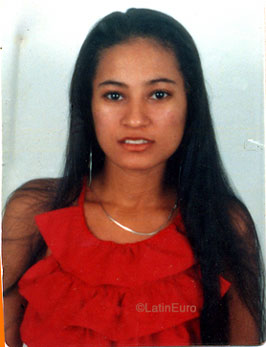 Date this sultry Brazil girl Marileide from GOIANINHA B8029