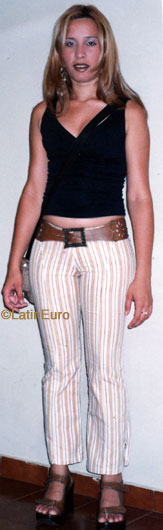 Date this beautiful Brazil girl Regilonia from BIRIGUI B8102