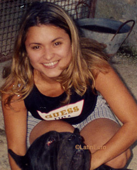 Date this beautiful Brazil girl Paula from SAO JOSE DO RIO PRETO B8117