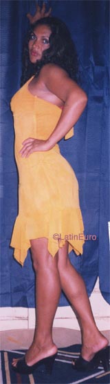 Date this lovely Brazil girl B8157 from SANTAREM B8157