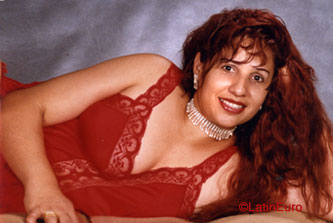 Date this athletic Brazil girl Cristiane from UBERLANDIA B8191