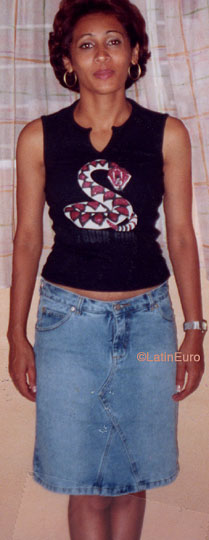 Date this happy Brazil girl Maria from TRIUNFO B8192