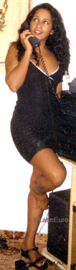 Date this hard body Brazil girl Silvia from VILA VELHA B8195