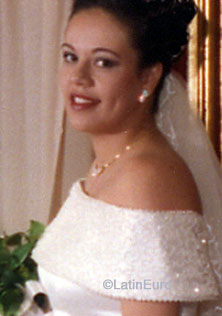 Date this charming Brazil girl Mirela from CAMPO GRANDE B8204