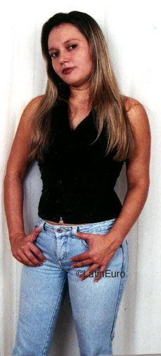 Date this charming Brazil girl Marcia from ARIQUEMES B8526