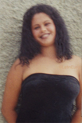 Date this delightful Brazil girl Jucimara from SANTO ANTONIO B8530